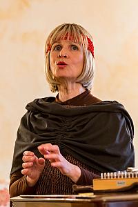 Gotické variace: Jitka Molavcová a Alfred Strejček, Festival mluveného slova LOGOS 23.4.2017, foto: Lubor Mrázek