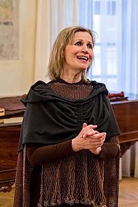 Gotické variace: Jitka Molavcová a Alfred Strejček, Festival mluveného slova LOGOS 23.4.2017, foto: Lubor Mrázek