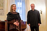 Gotické variace: Jitka Molavcová a Alfred Strejček, Festival mluveného slova LOGOS 23.4.2017, foto: Lubor Mrázek